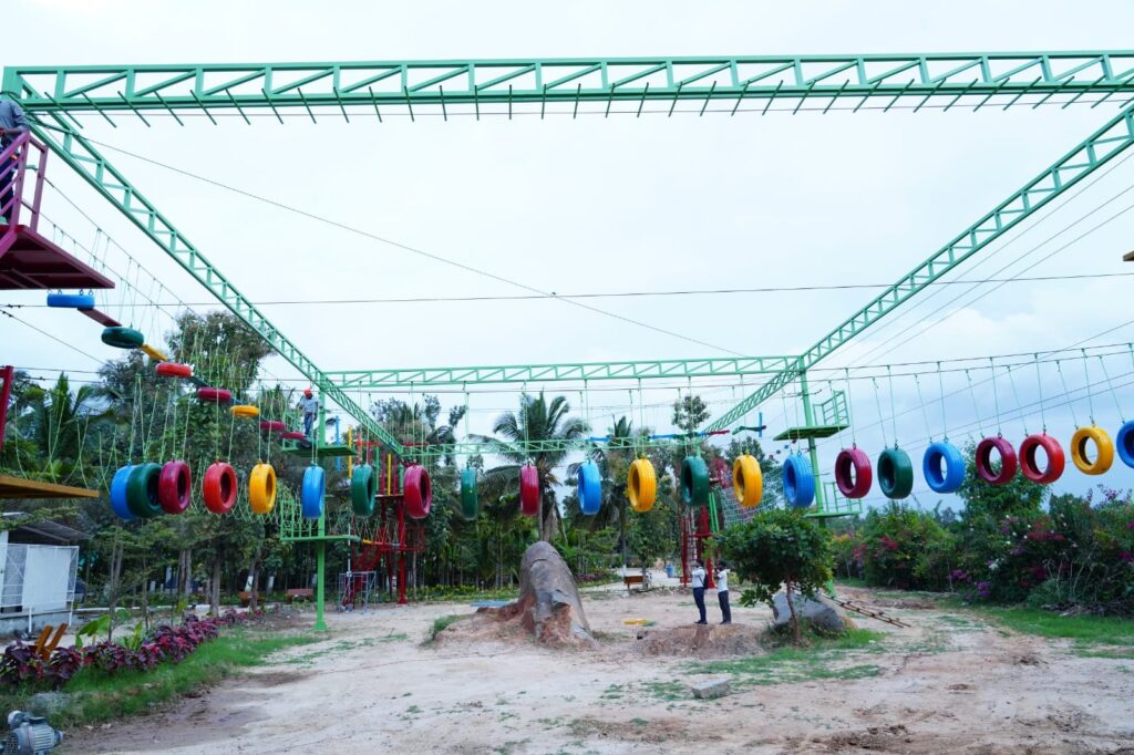 resort last minute deals